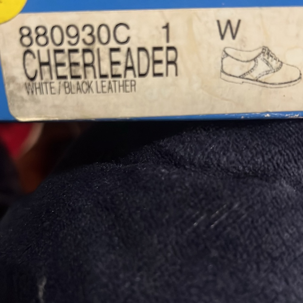 Cheerleader White/Black - Picture 5 of 5